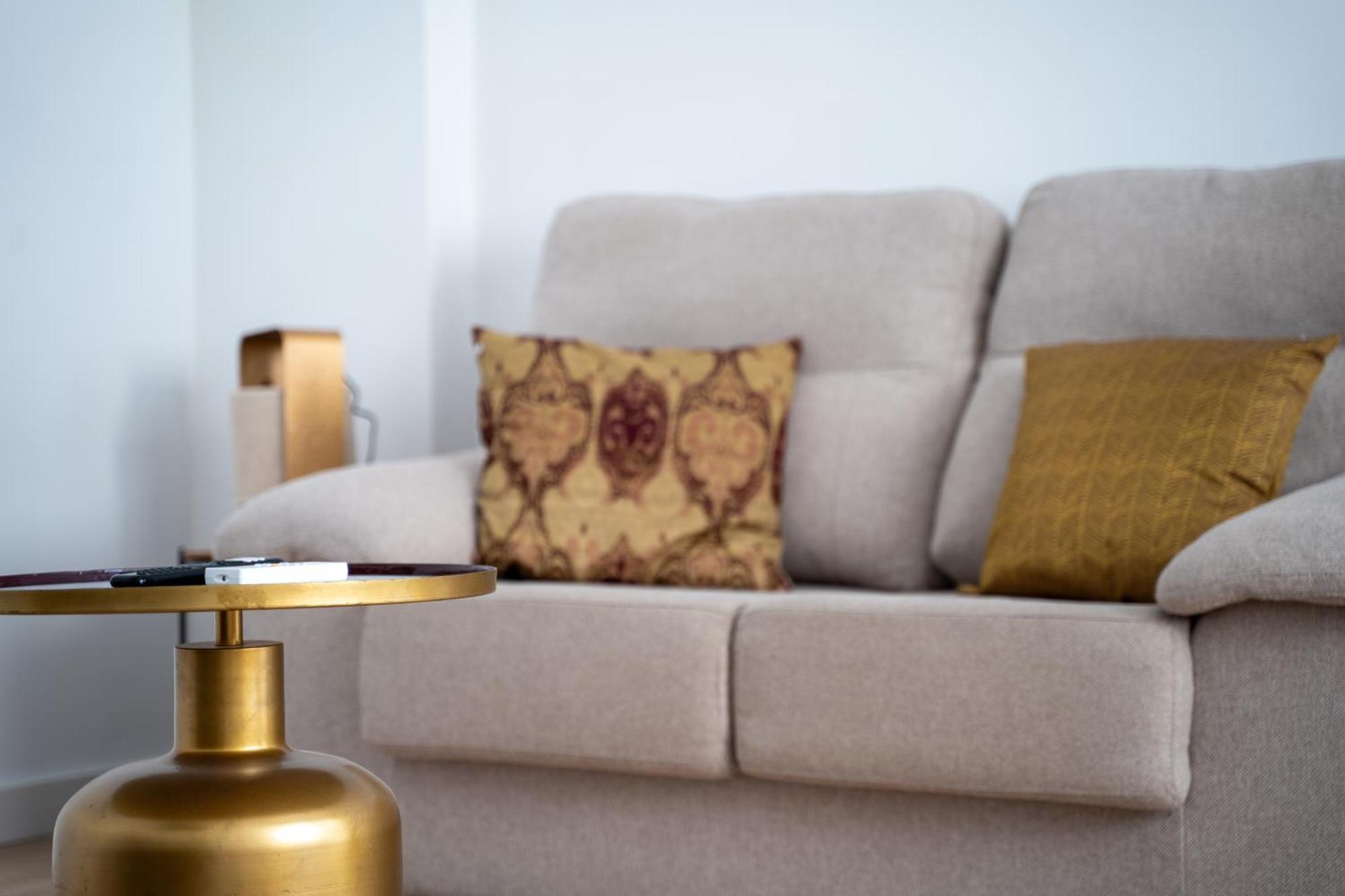 Apartamentos Gomerez 30 Granada Bagian luar foto