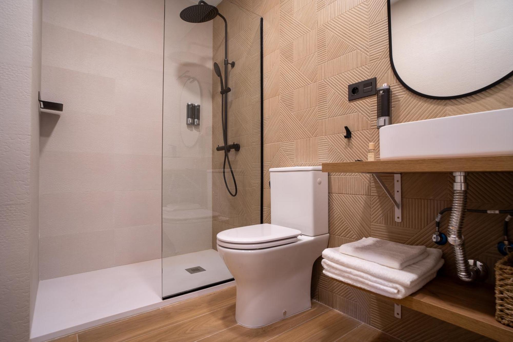 Apartamentos Gomerez 30 Granada Bagian luar foto